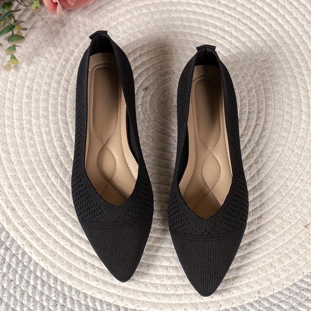 LUMMÉRAS Lisse – Pointed Toe Knit Flats