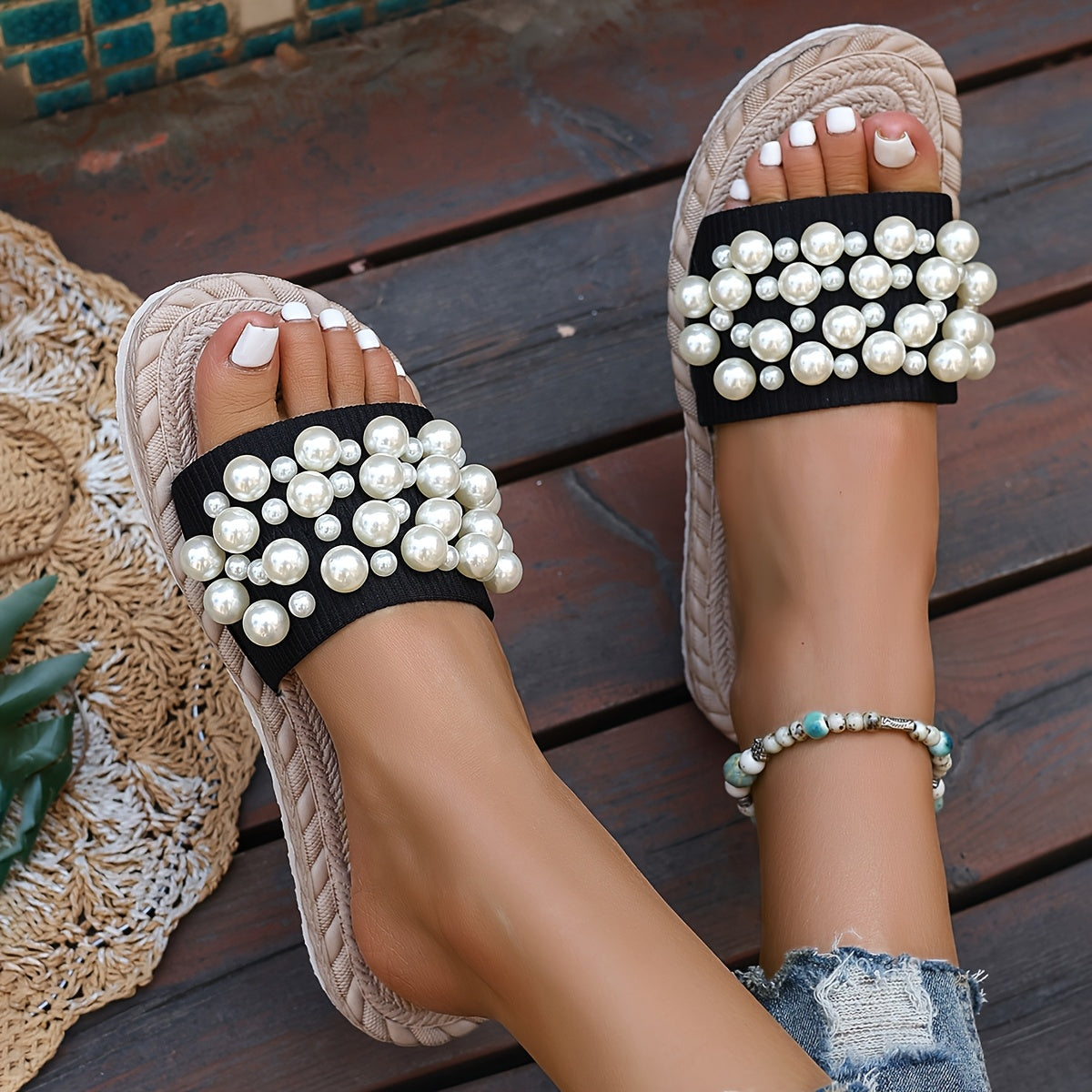 LUMMÉRAS Women's Pearl Slide Sandals