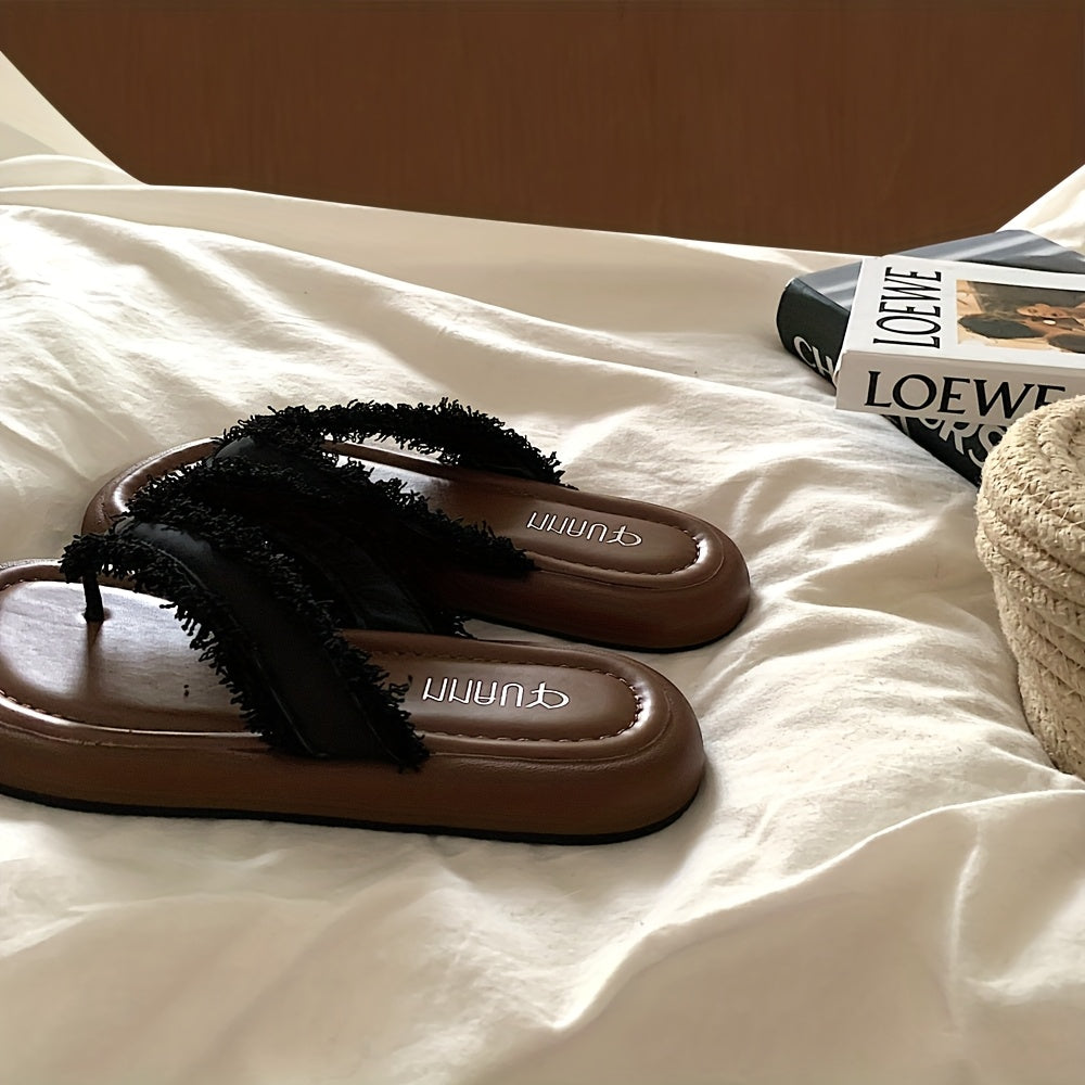 LUMMÉRAS Serene Textured Slide Sandals