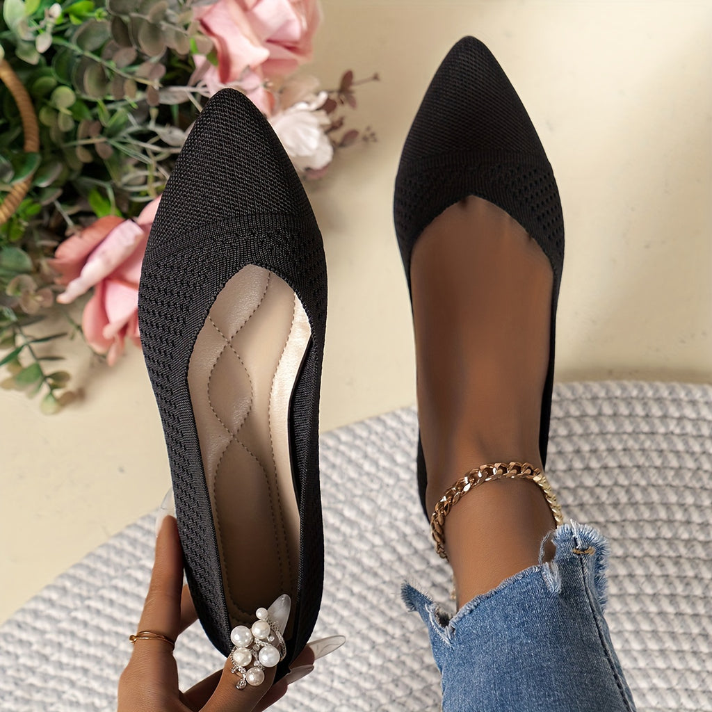 LUMMÉRAS Lisse – Pointed Toe Knit Flats