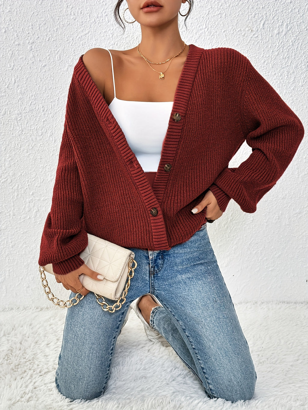 LUMMÉRAS Knitted V-Neck Button Cardigan